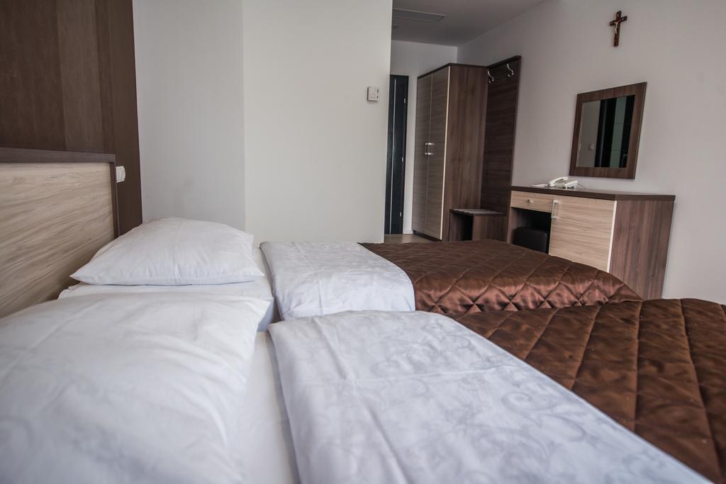 Hotel Lux Međugorje Стая снимка