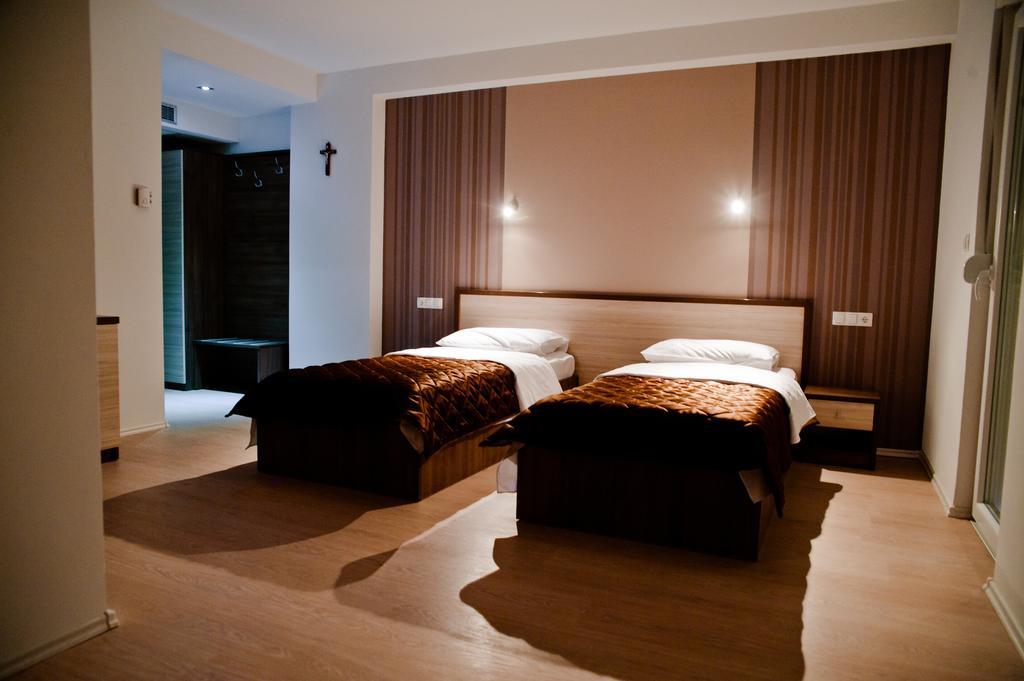 Hotel Lux Međugorje Стая снимка