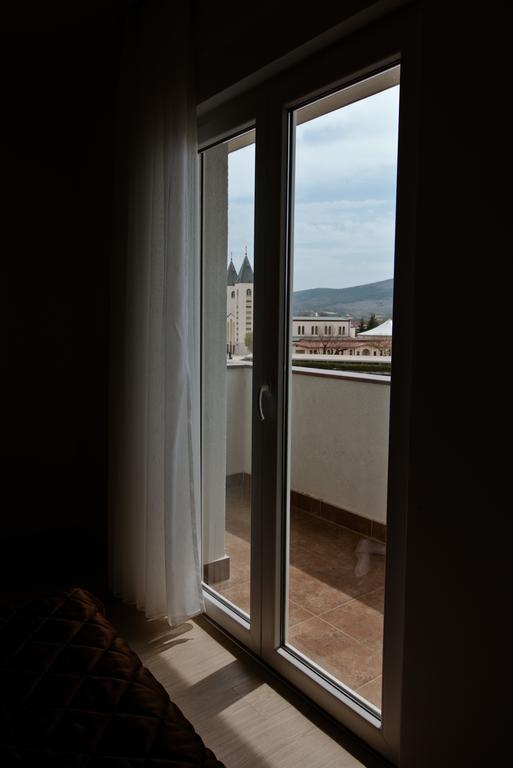 Hotel Lux Međugorje Стая снимка
